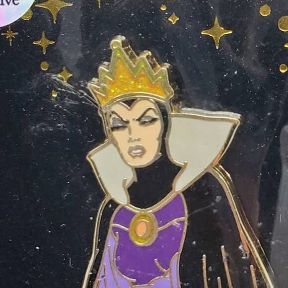 Disney Snow White Evil Queen 85th Anniv. Collectible LE Pin NIP - Picture 3 of 8